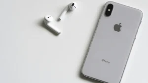 iPhone X Review