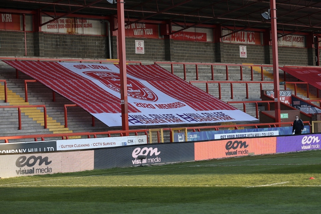 Eon Visual Media Unveil New Signage at Sewell Group Craven Park!