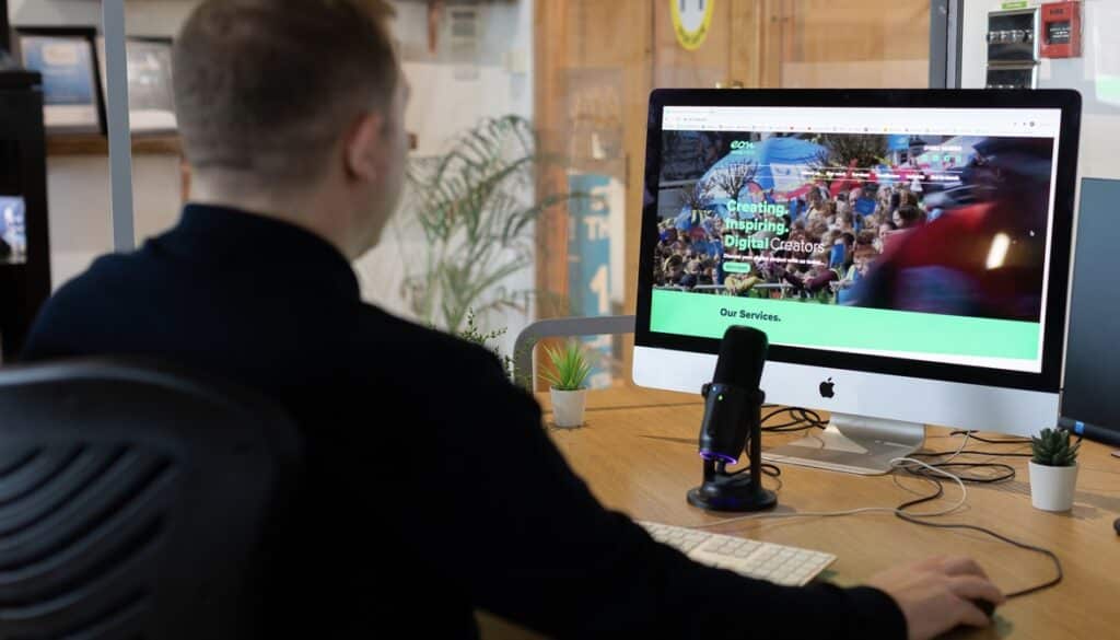 Pete Looking at the Eon Visual Media Website
